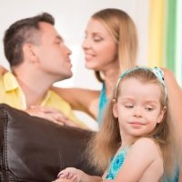 Cuando los niños sienten celos hacia su madre o su padre