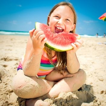 Cómo evitar un corte de digestión en los niños