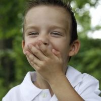 Niños de 5 años que todavía no pronuncian bien