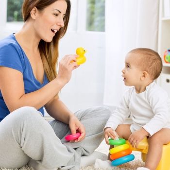 7 juegos divertidos para ayudar a hablar a tu bebé