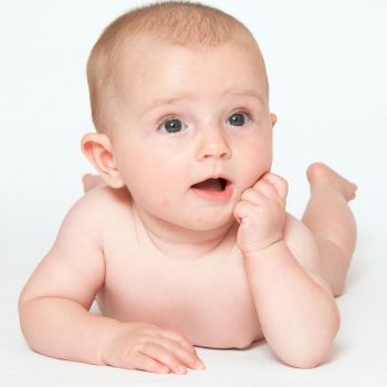 Cuando al niño no le bajan los testículos