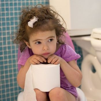 Cómo ayudar al niño a dejar el pañal antes de la vuelta al colegio