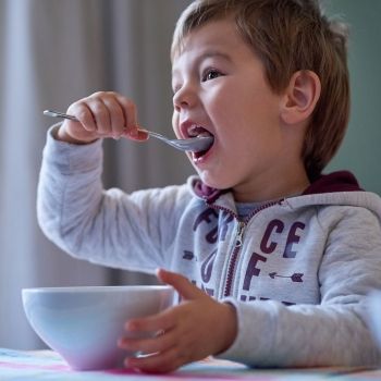 Desayuno de los niños en la vuelta al colegio
