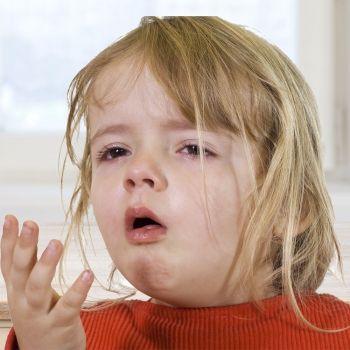 Qué hacer ante un atragantamiento en los niños