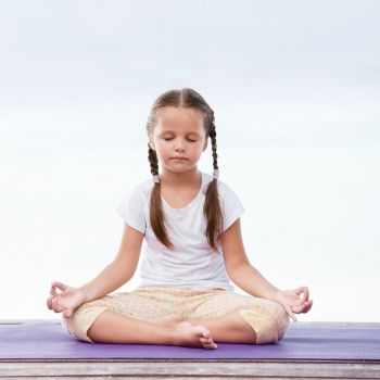 Ejercicios divertidos de yoga para niños