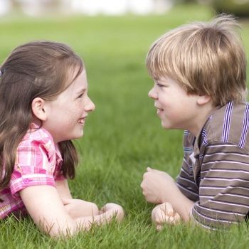 Enseñar a los niños a defender sus ideas de forma civilizada
