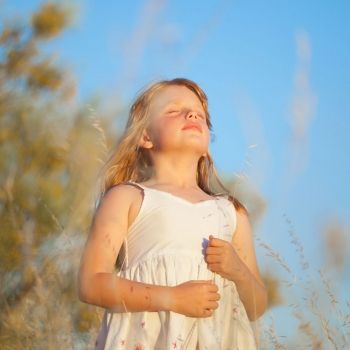 La fisioterapia respiratoria mejora la salud de los niños