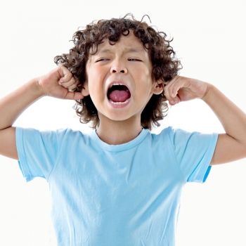 Niños tranquilos que tienen explosiones de mal genio
