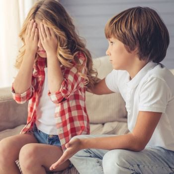 Enseñar a los niños a diferenciar las críticas constructivas de las destructivas