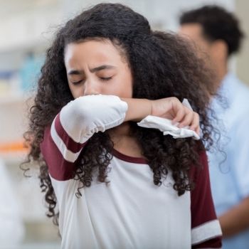 Rap de la tos y el codo para enseñar higiene básica a los niños