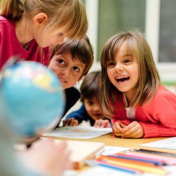 Pedagogía Reggio Emilia para niños o cómo aprender mediante la observación