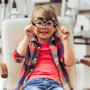 Tipos de miopía que pueden afectar a la visión de los niños