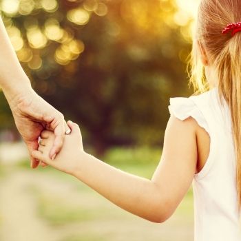 Cómo enseñar a los niños a no irse con extraños