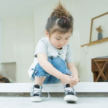 Consejos de María Montessori para educar niños autónomos e independientes