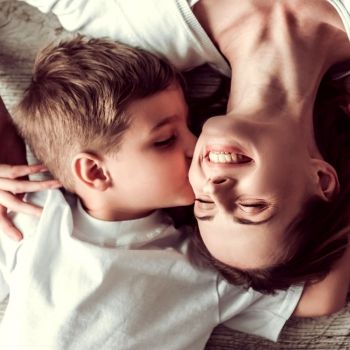 Cómo es la relación de la madre Capricornio con su hijo Tauro