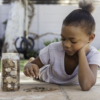 Por qué es importante hablar de dinero con los niños