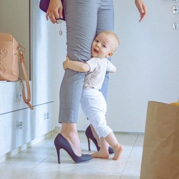 Por qué algunos niños llaman la atención de sus padres constantemente