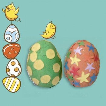 Huevos con plastilina