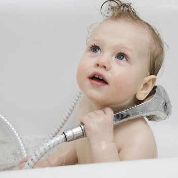 Cómo enseñar a los niños a ahorrar agua