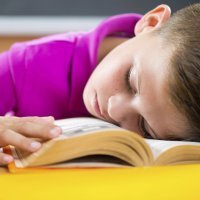 Niños que duermen mal es igual a niños nerviosos