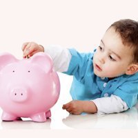 Cómo enseñar a los niños a manejar y ahorrar el dinero