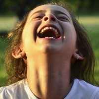 Educar el sentido del humor de los niños