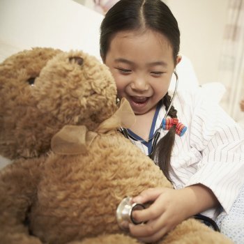 Niños: un amiguito en el hospital