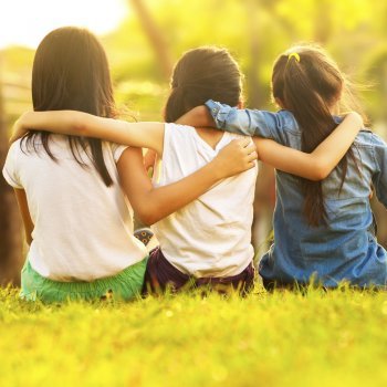 ¿Son buenas las amistades de tu hijo?