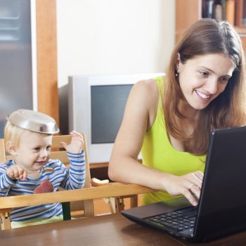 Qué difícil es conjugar el papel de madre con el trabajo...