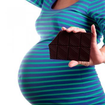 Por qué el chocolate beneficia al bebé durante el embarazo