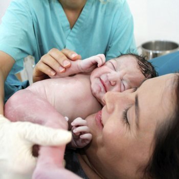 Cuando dar a luz puede convertirse en una pesadilla