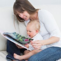 Mi hija me pide que le lea el mismo cuento una y otra vez