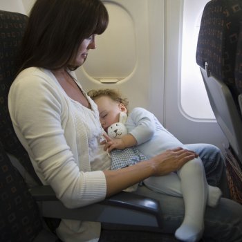 Cómo viajar con bebés sin problemas