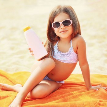 Cómo educar a los niños sobre los riesgos del sol