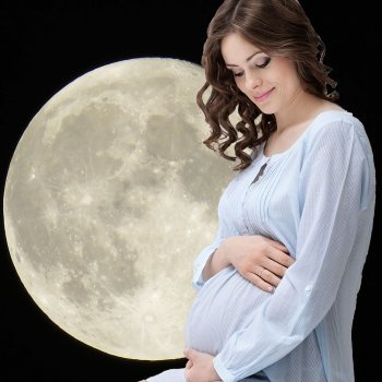 El calendario lunar del embarazo 2024 te dice cómo va a ser tu parto