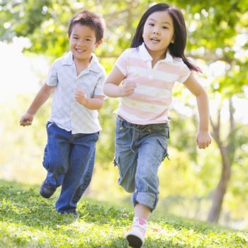 Diversión para los niños en los campamentos urbanos