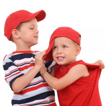 Cuando no te gustan los amigos de tu hijo