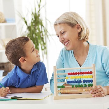 Trucos para ayudar a los niños con los deberes