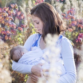 ¿Qué harías si insultan a una mamá por dar el pecho en público?