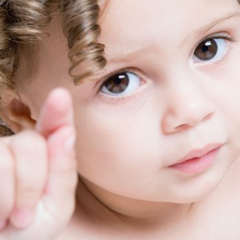 Los bebés también se comunican en lengua de signos