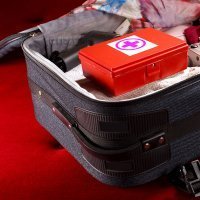 Botiquín de primeros auxilios para el viaje con niños