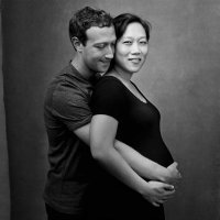 La foto del padre de Facebook con su esposa embarazada
