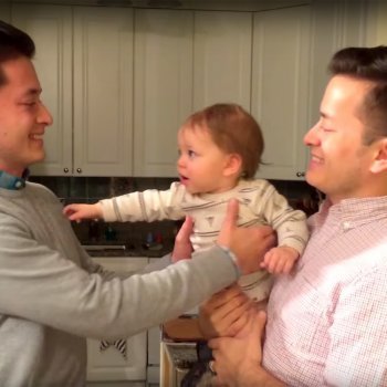 Cómo puede el bebé reconocer a su papá si tiene un gemelo