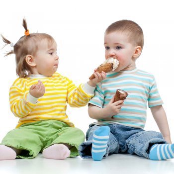 Los niños sí que saben compartir