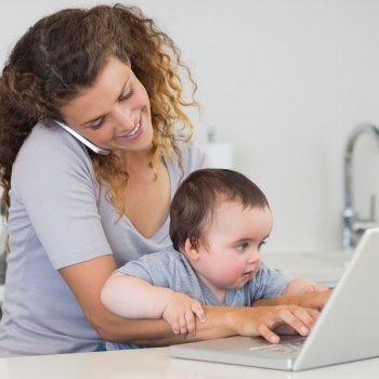 El estrés de ser madre y trabajadora
