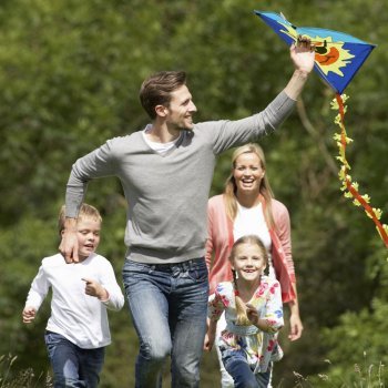 Papá y mamá: piezas fundamentales para el juego de los niños