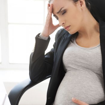 Estrés en embarazadas puede causar eczemas en los bebés