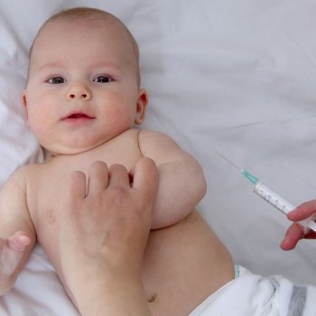 Vacuna a tu bebé contra la hepatitis