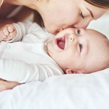 La sonrisa de un hijo pone las pilas a la madre