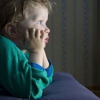 ¿Qué hacen los niños con la televisión?